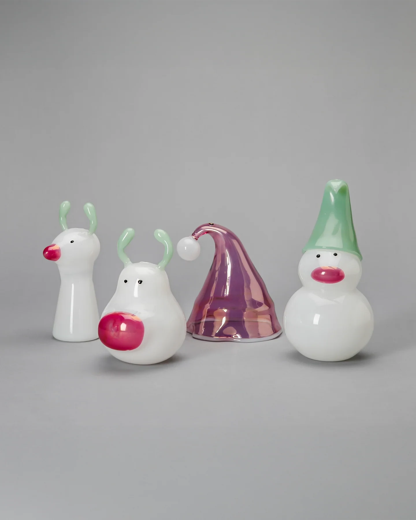 Christmas Ornaments Edit 2026 - Set of 4